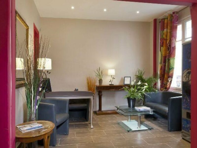 Фото Hôtel Montsouris Orléans