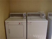 Фото Hampton Inn Adel
