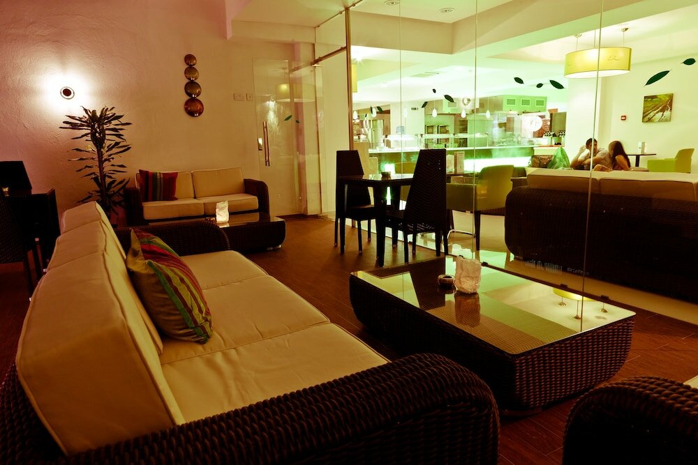 Фото Labranda Rocca Nettuno Suites