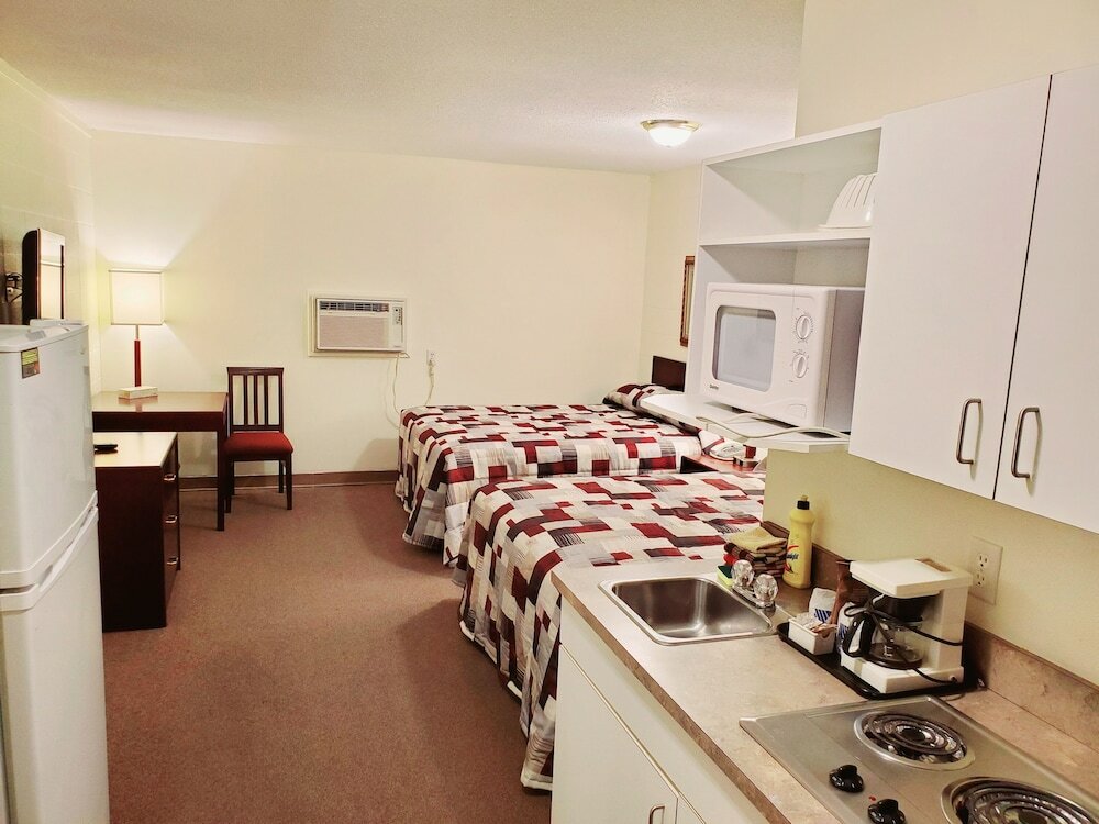 Фото Canadian Motor Inn