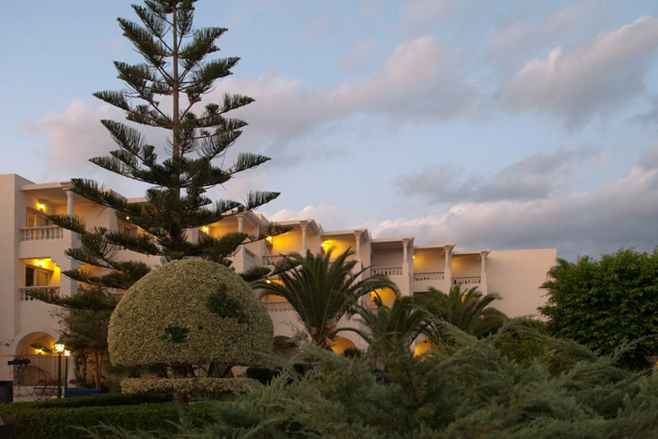 Фото Le Royal Hotel Hammamet