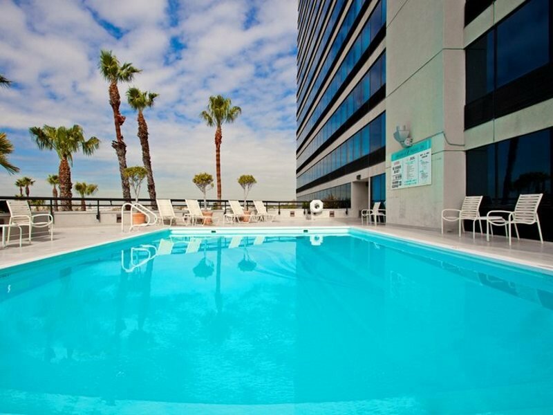 Фото Holiday Inn Los Angeles Gateway - Torrance, an Ihg Hotel