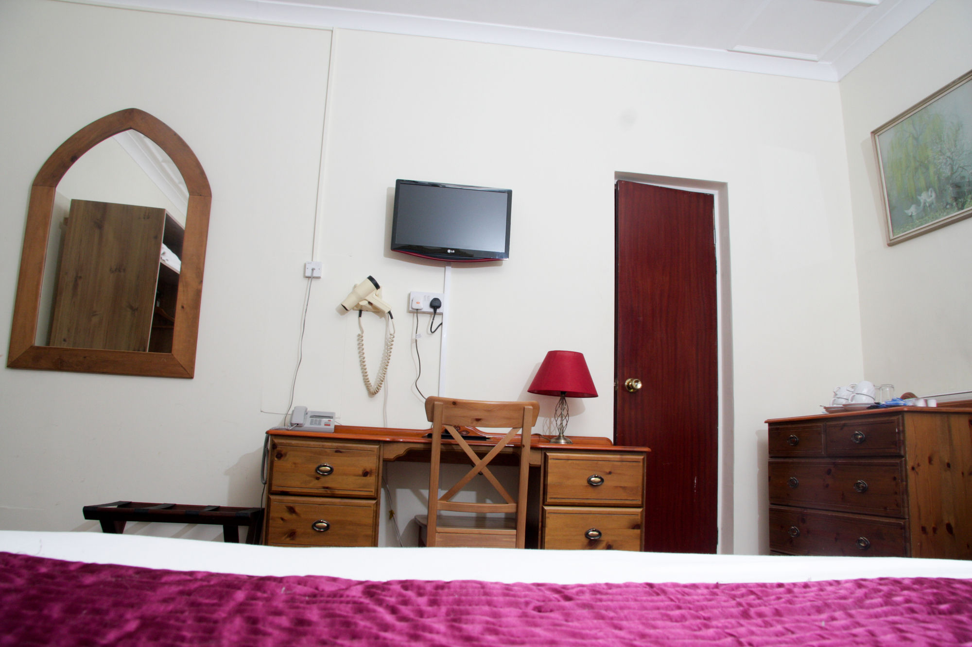 Фото Dawson House Hotel