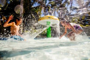 Гостиница Holiday Inn Resort Vanuatu