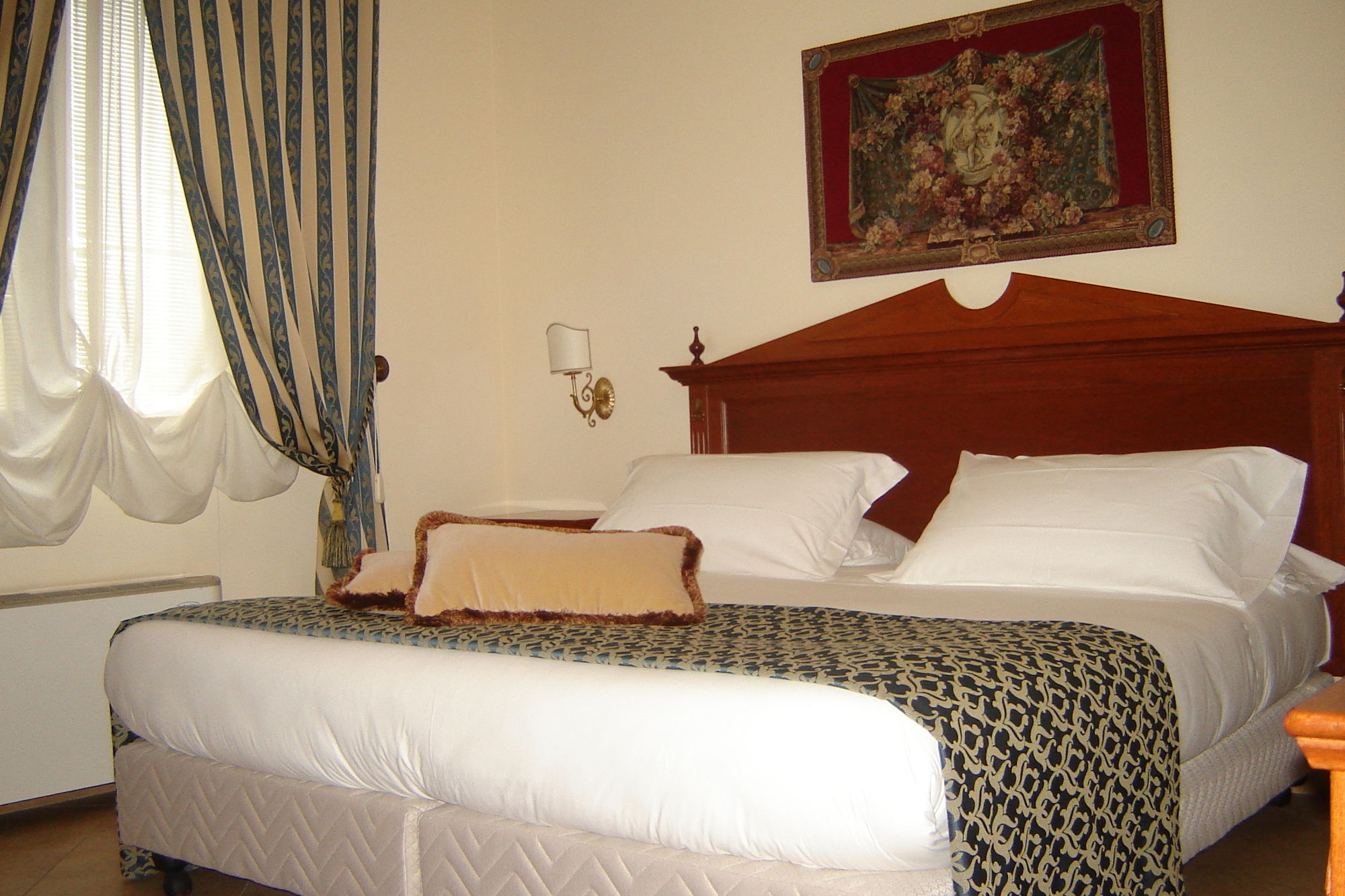 Фото Hotel D'Angelo Palace