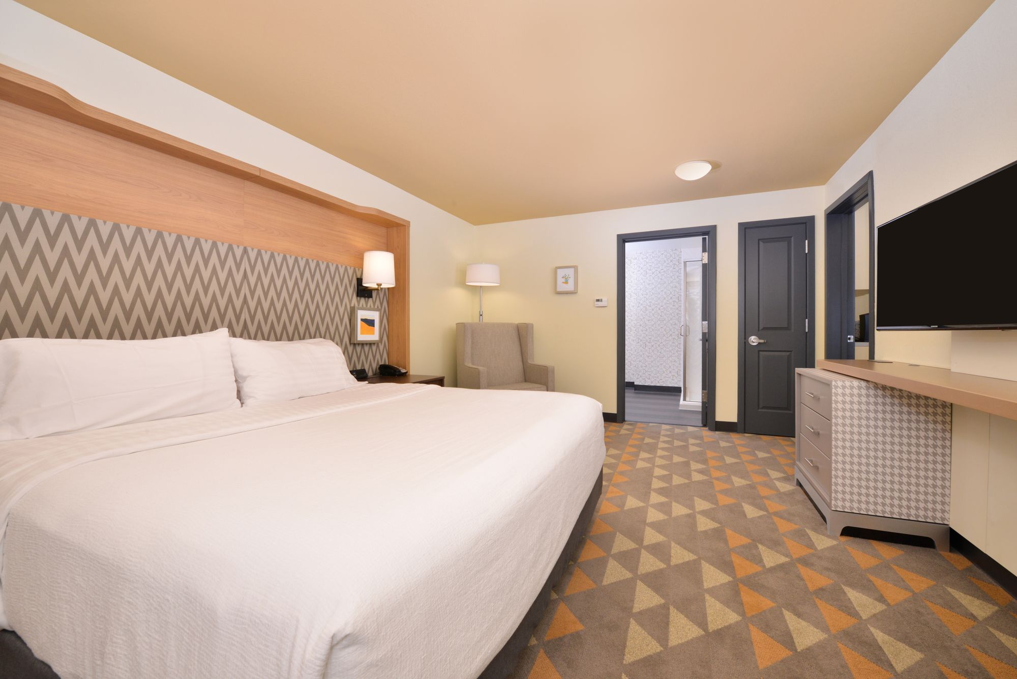 Фото Holiday Inn Kansas City Airport, an Ihg Hotel