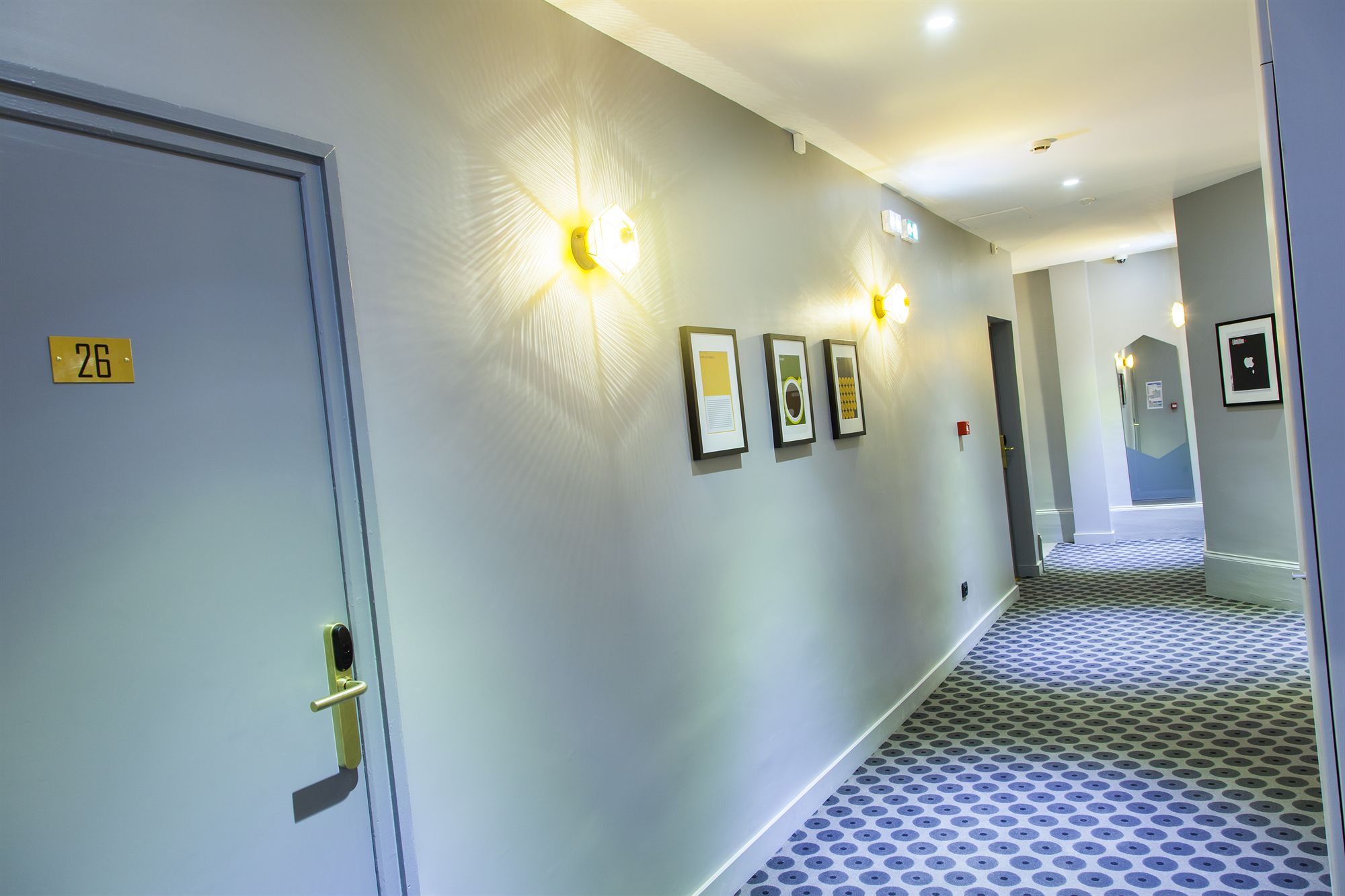 Фото Hôtel Le Lion