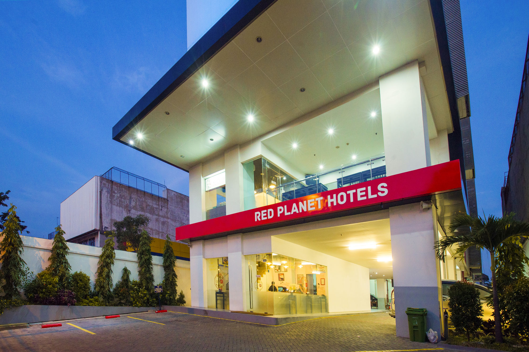 Фото Red Planet Surabaya
