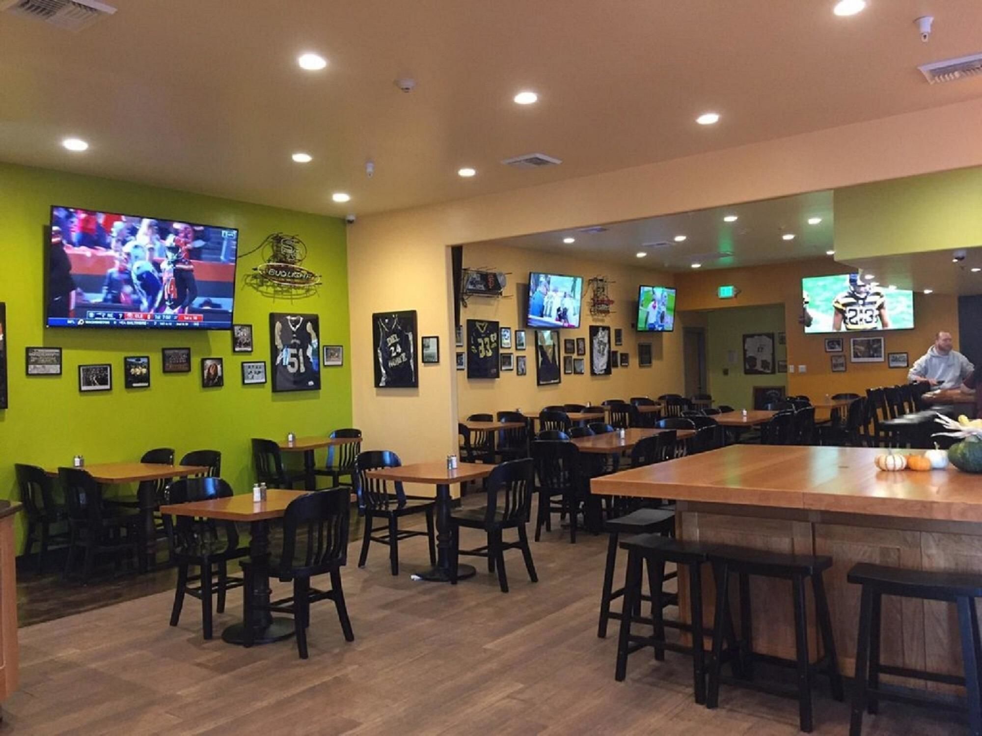 Фото Best Western Plus Northwoods Inn