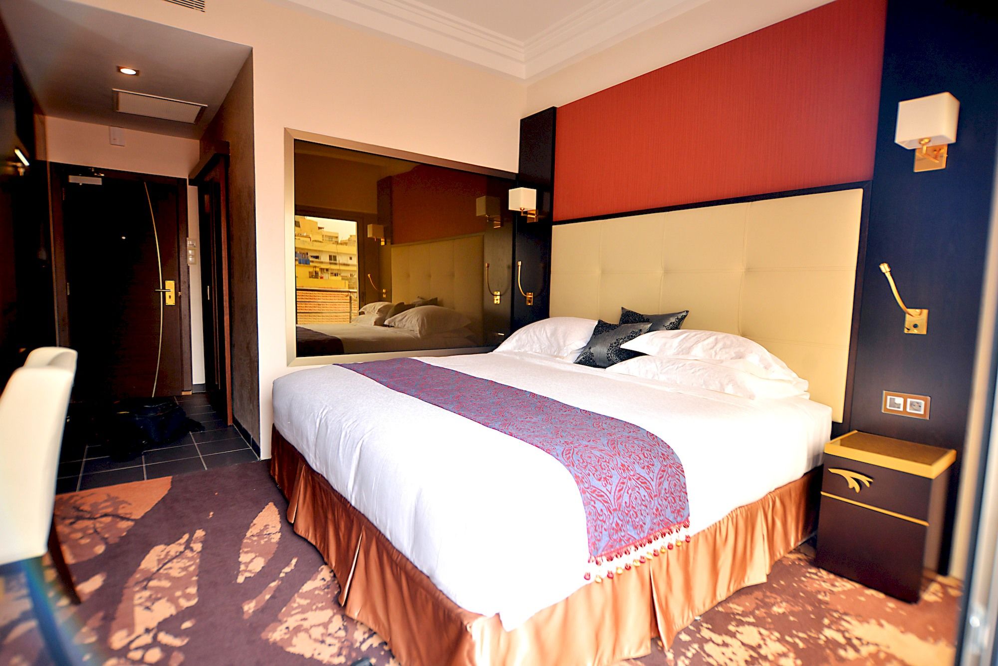 Фото Hôtel Fleur de Lys Plateau