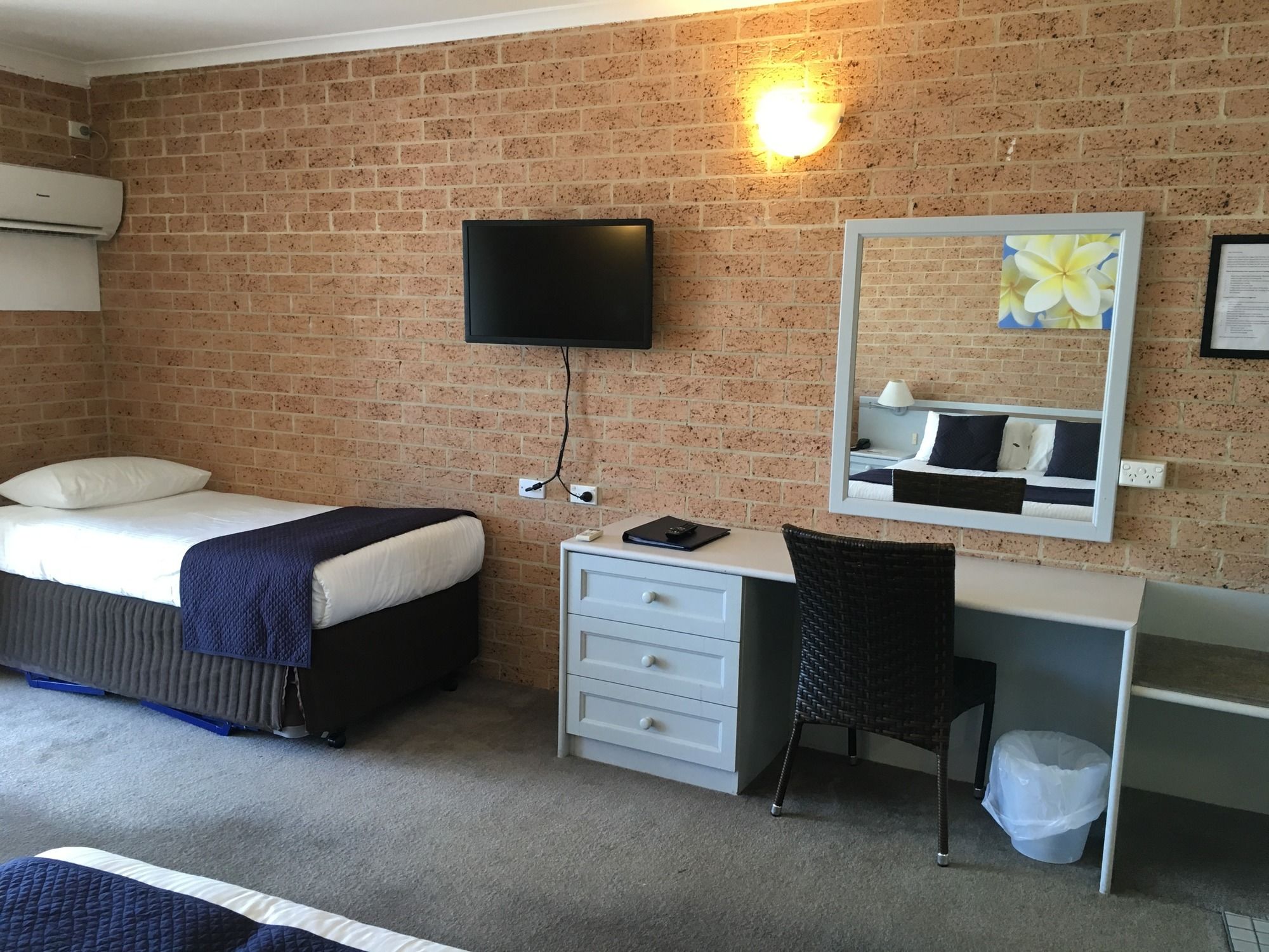 Фото Ocean Front at The Entrance