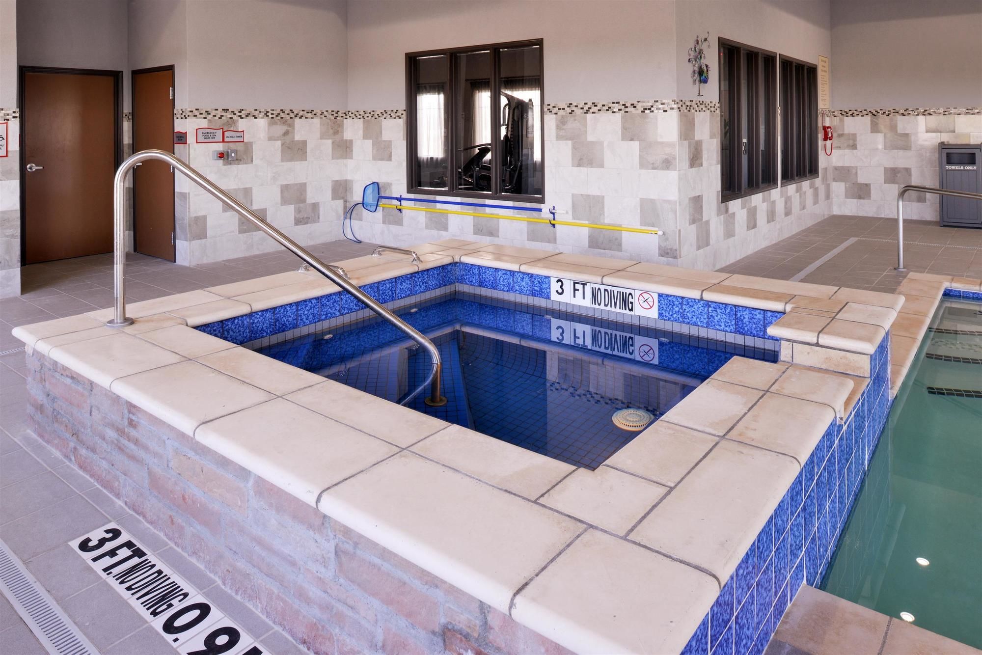 Фото Best Western Plus Fort Stockton Hotel