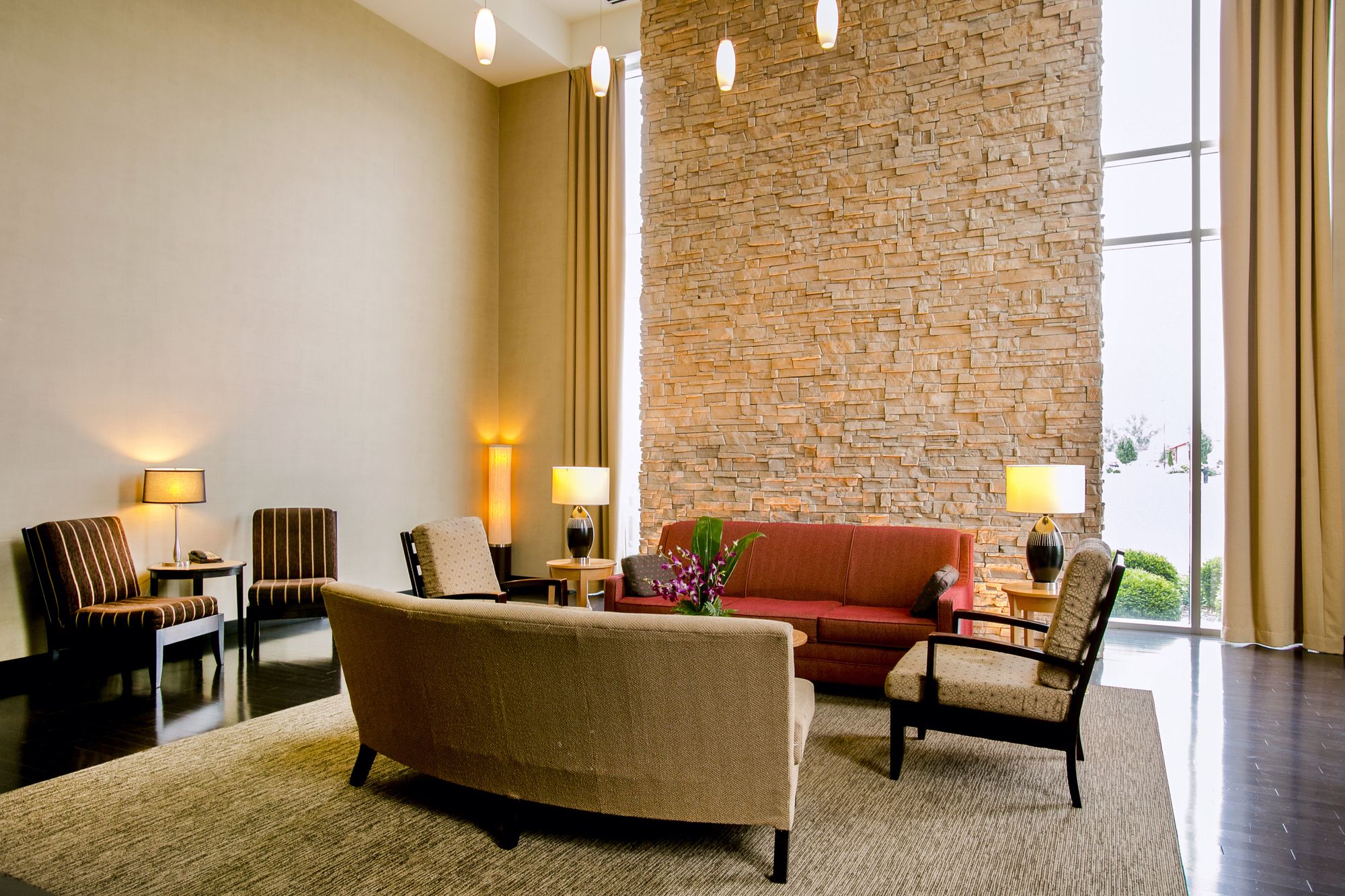 Фото Wyndham Noblesville