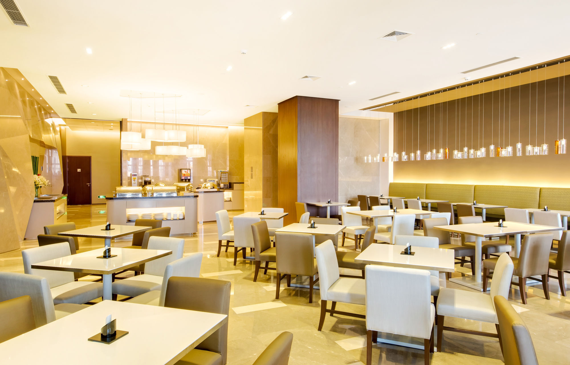 Фото Holiday Inn Express Shanghai Jinsha