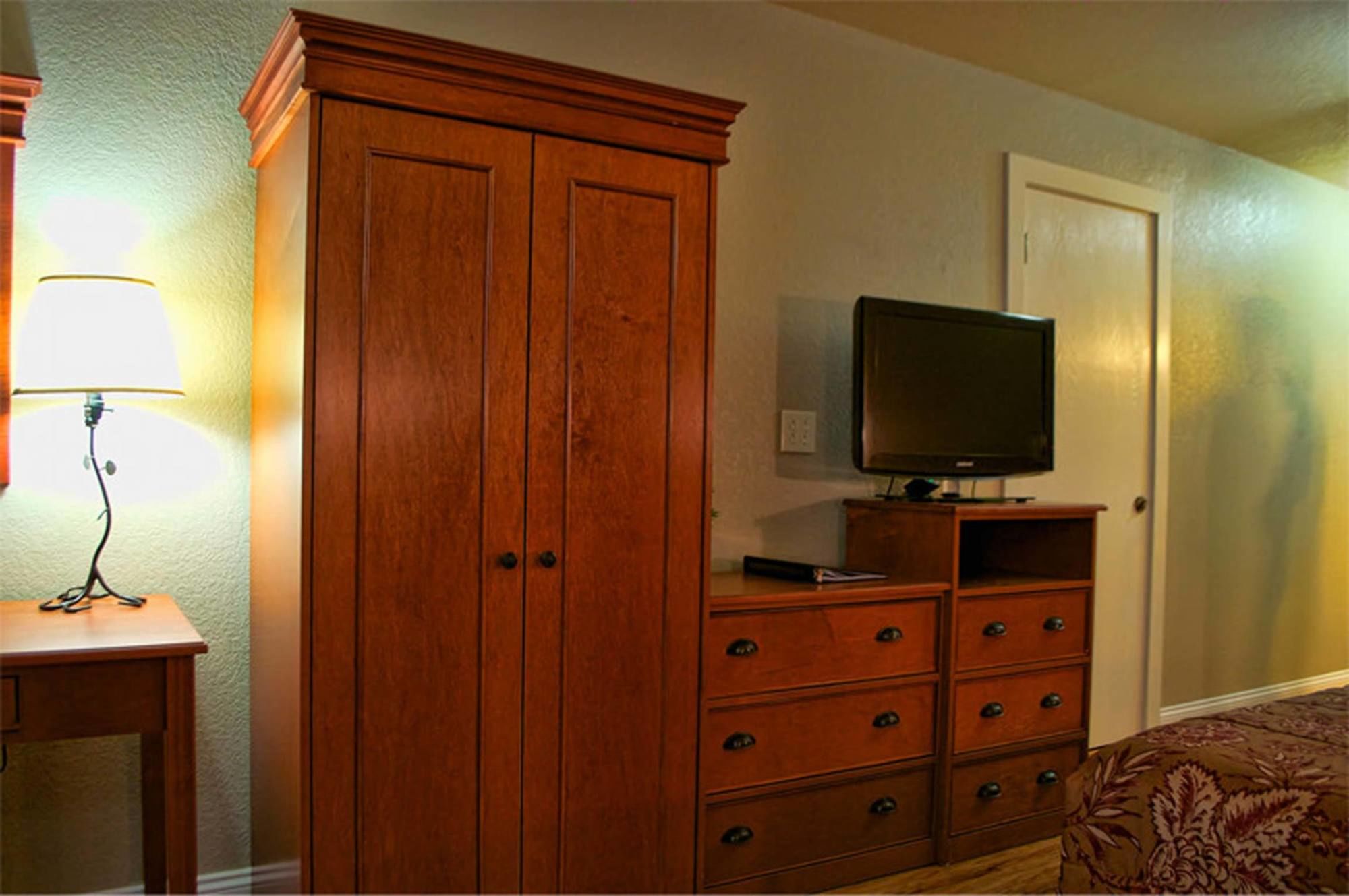 Фото Stratford Inn