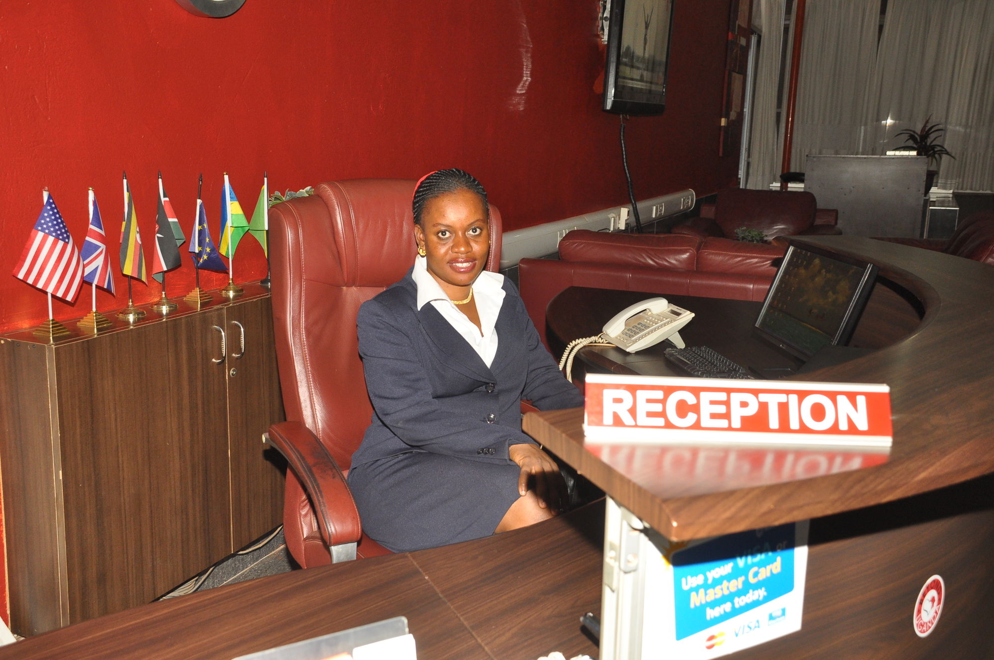 Фото Eureka Place Hotel