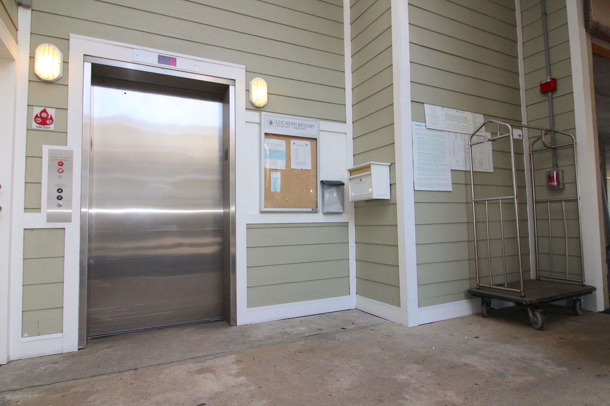 Фото Lucayan Resort by Kees Vacations