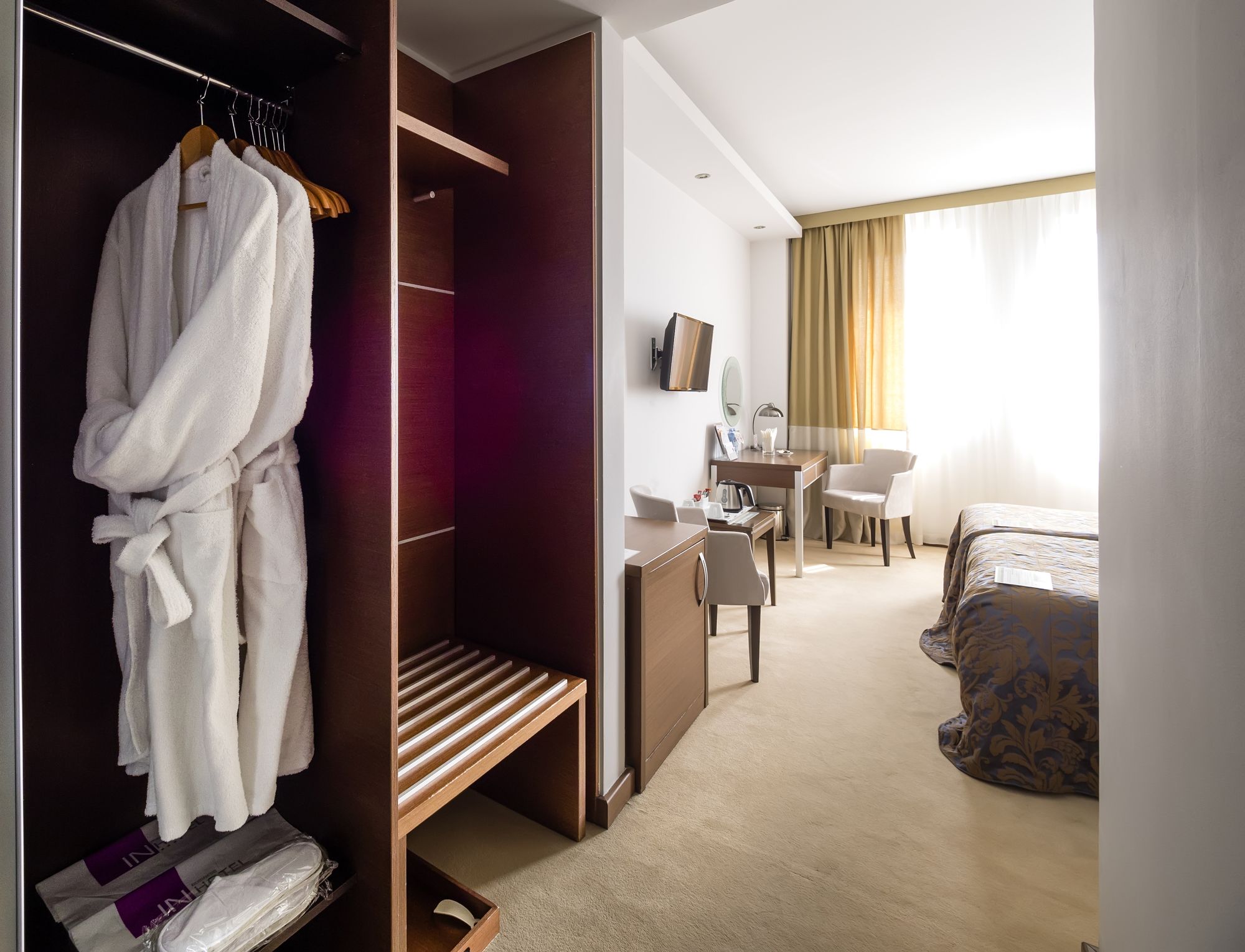 Фото отеля 5