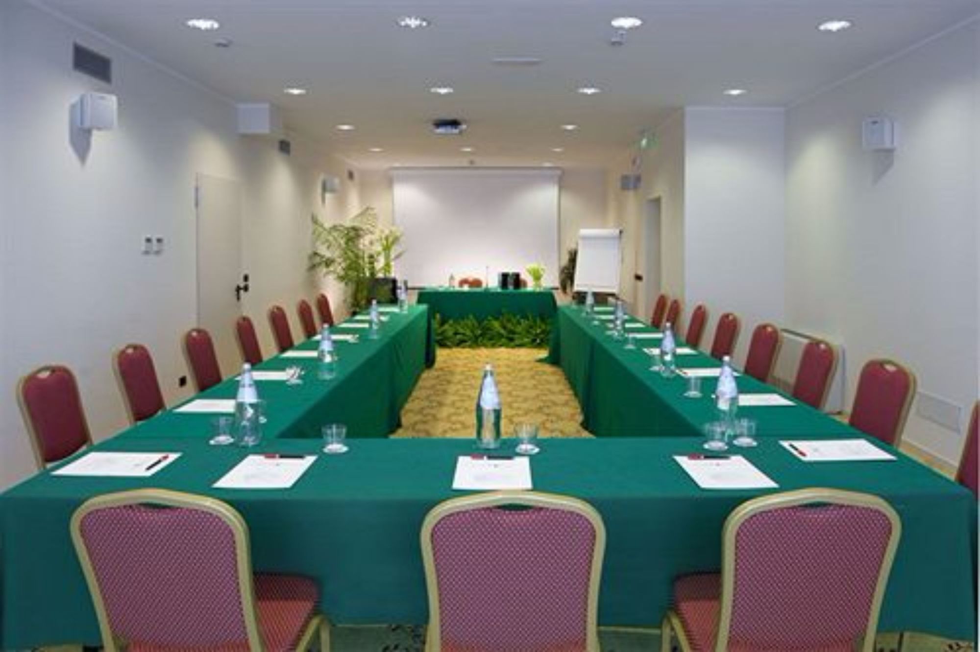 Фото The Regent Boutique Hotel & SPA