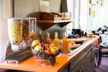 Фото Brit Hotel Nantes St Herblain - Le Kerann