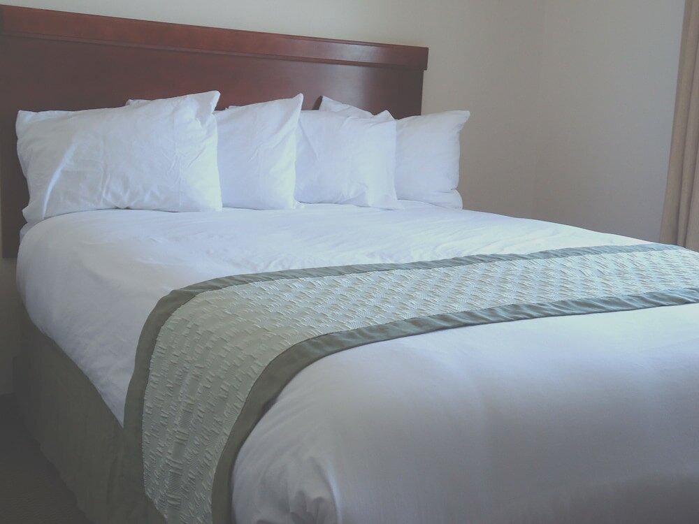 Фото Town House Extended Stay Hotel Downtown