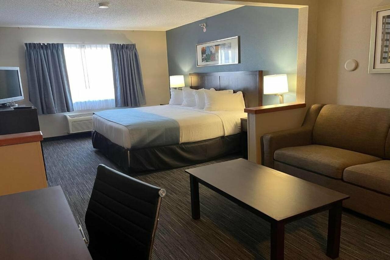 Фото Wingate by Wyndham Great Falls