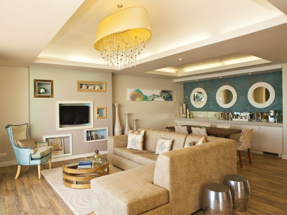 Фото Views Boutique Hotel & SPA