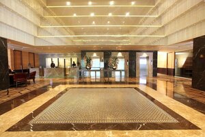 Гостиница Radisson Blu Hotel Chennai City Centre