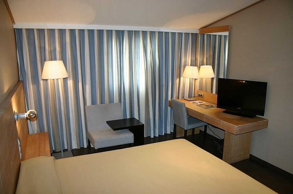 Фото Hotel Civis Luz Castellon