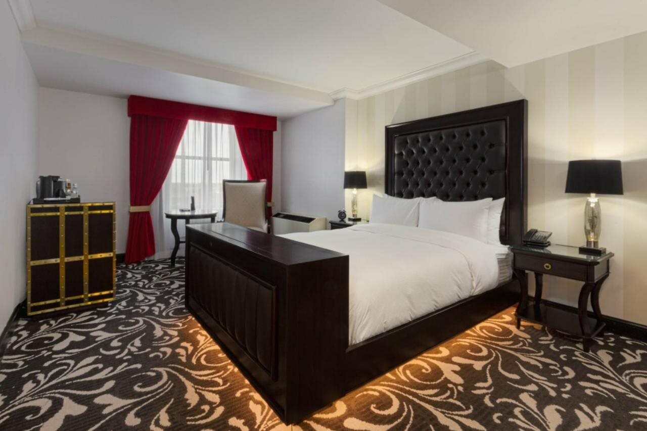 Фото Hotel Retlaw, Trademark Collection by Wyndham