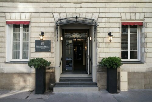 Гостиница Hotel Voltaire Opera Nantes Centre в Нанте