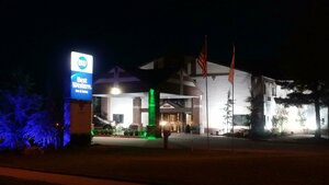 Гостиница SureStay Plus Hotel by Best Western Edmond