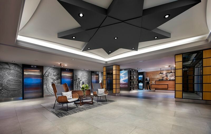 Фото Radisson Suite Hotel - Toronto Airport