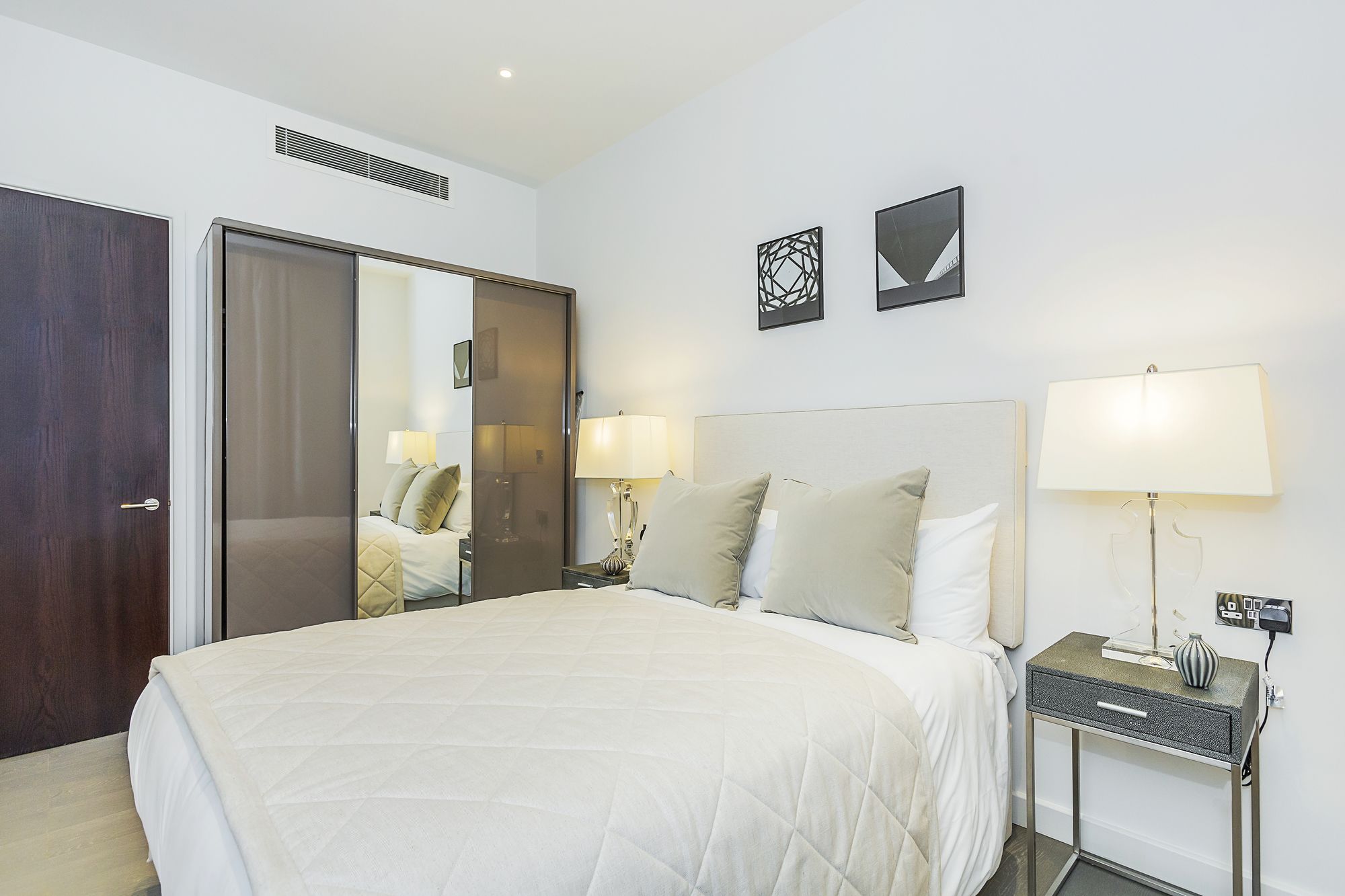 Фото BShan Apartments