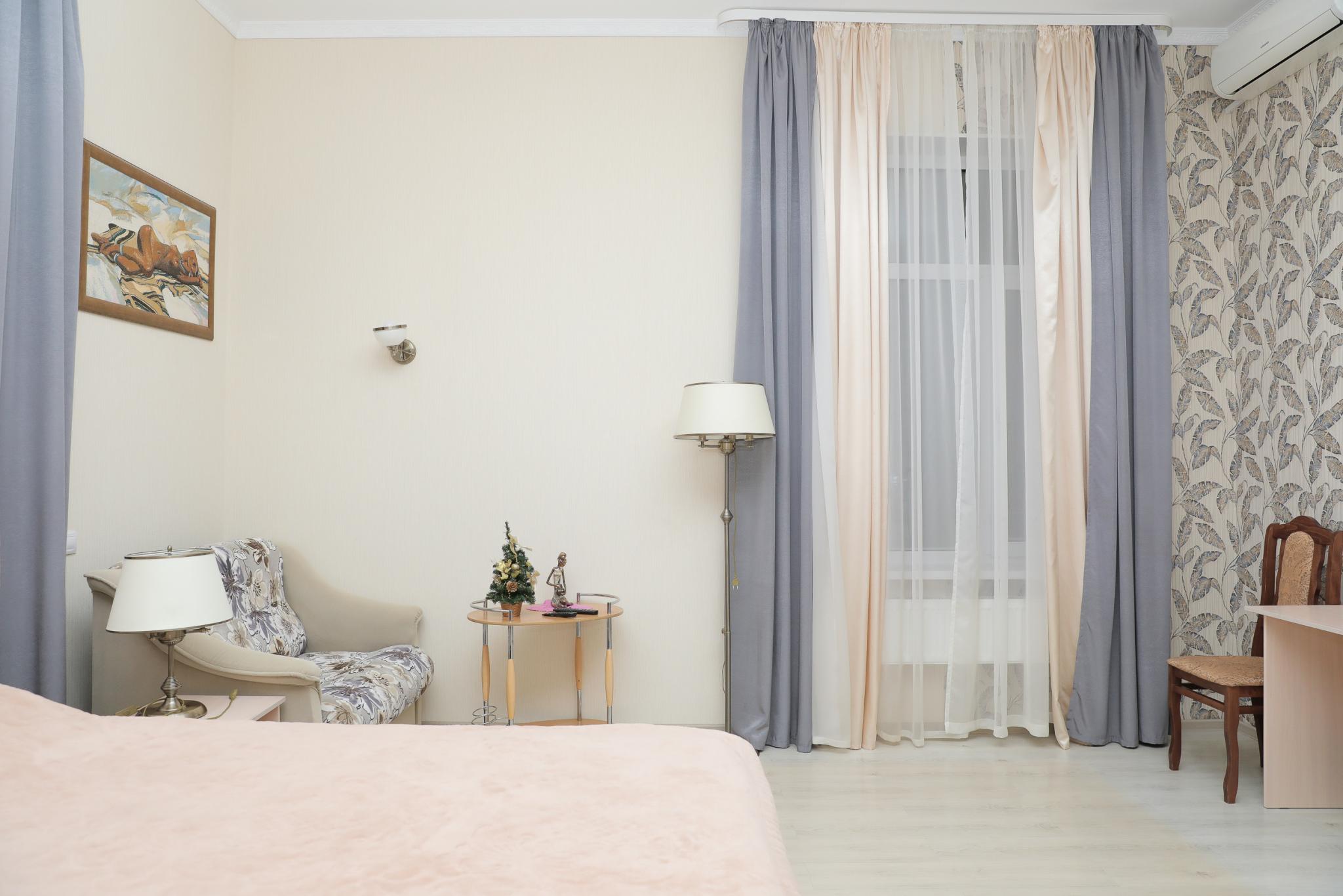 Фото Гостилицы