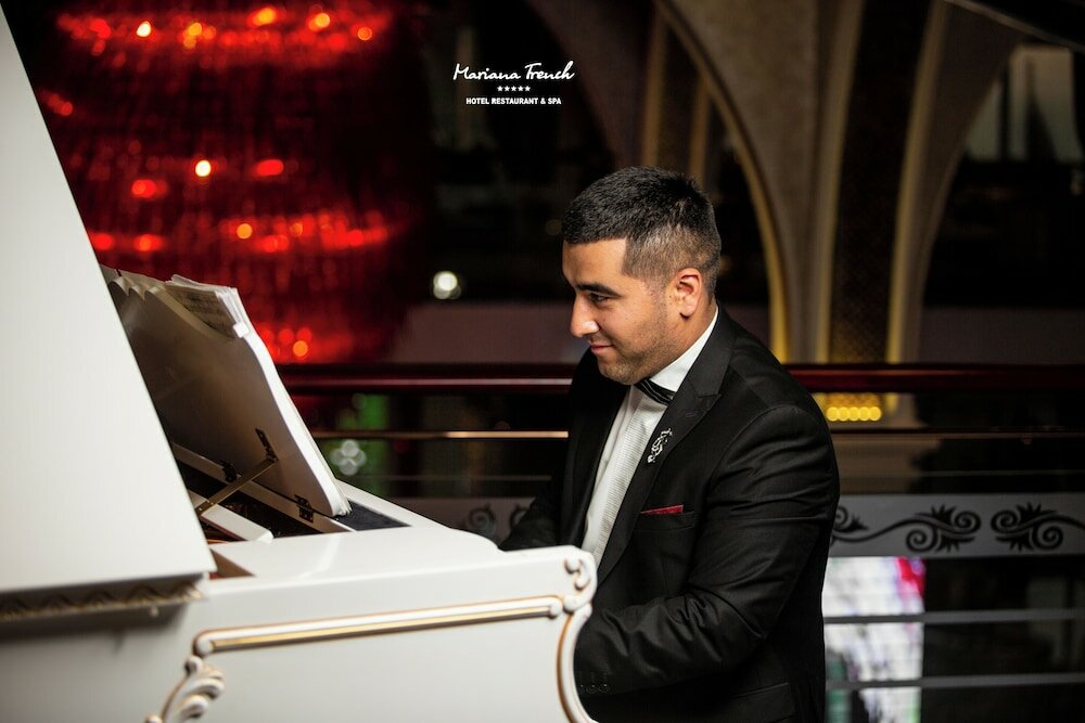 Фото Mariana Trench Hotel & SPA