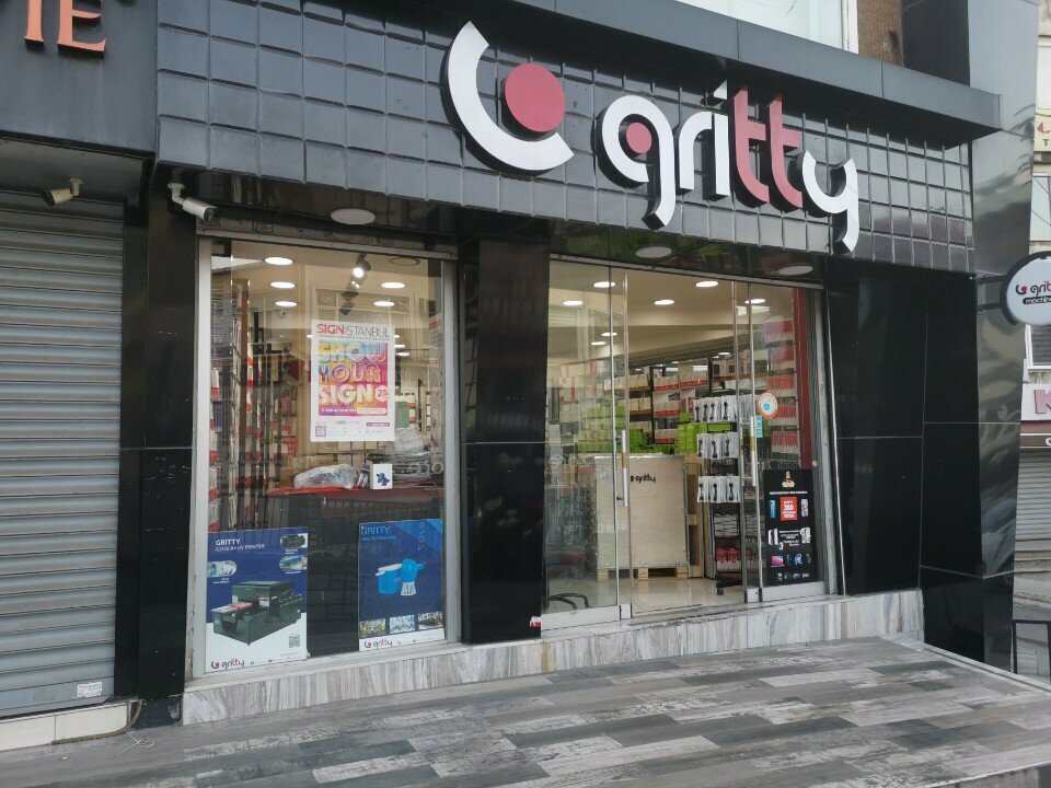 Gift and souvenir shop Bakir Dunyasi, Istanbul, photo