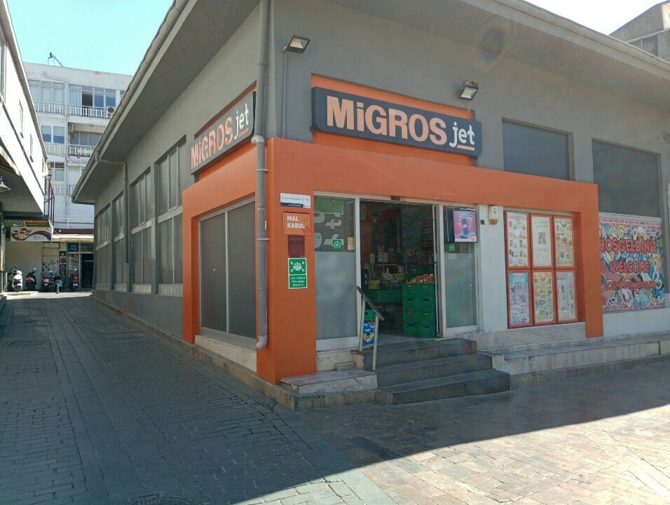 Ərzaq mağazası Migros Jet, , foto
