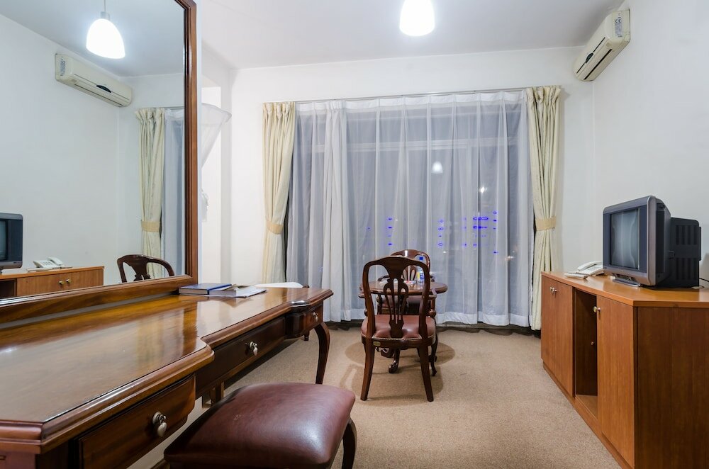 Фото Hotel Triangle