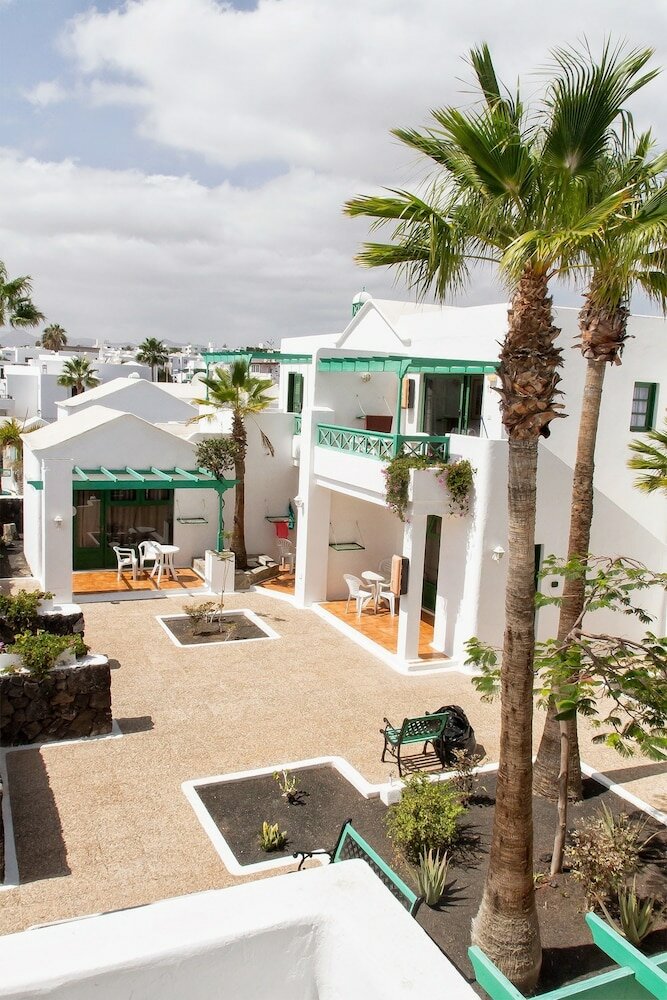 Фото Apartamentos las Acacias