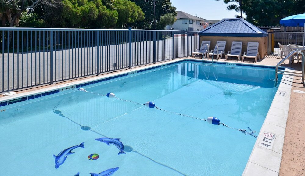 Фото Sandcastle Inn