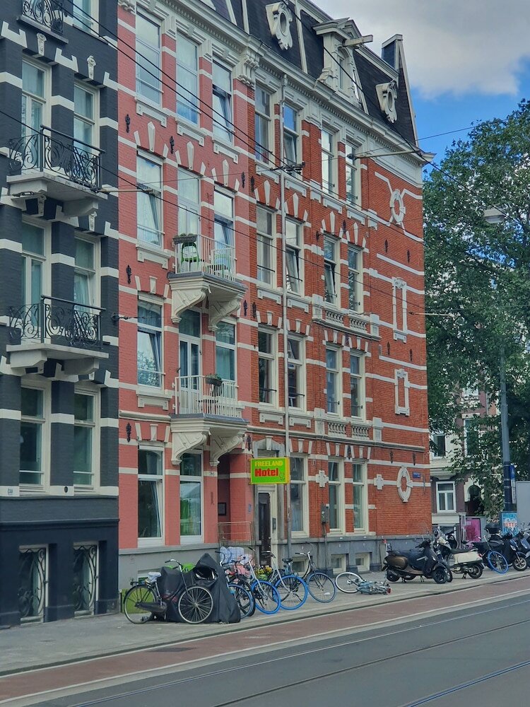 Фото Weber Hotel