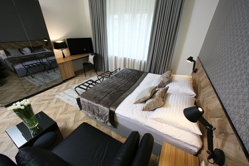 Фото Urban Boutique Hotel