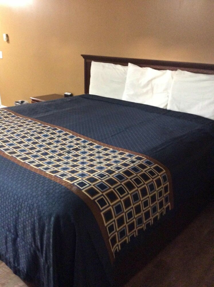 Фото Wickford Motor Inn