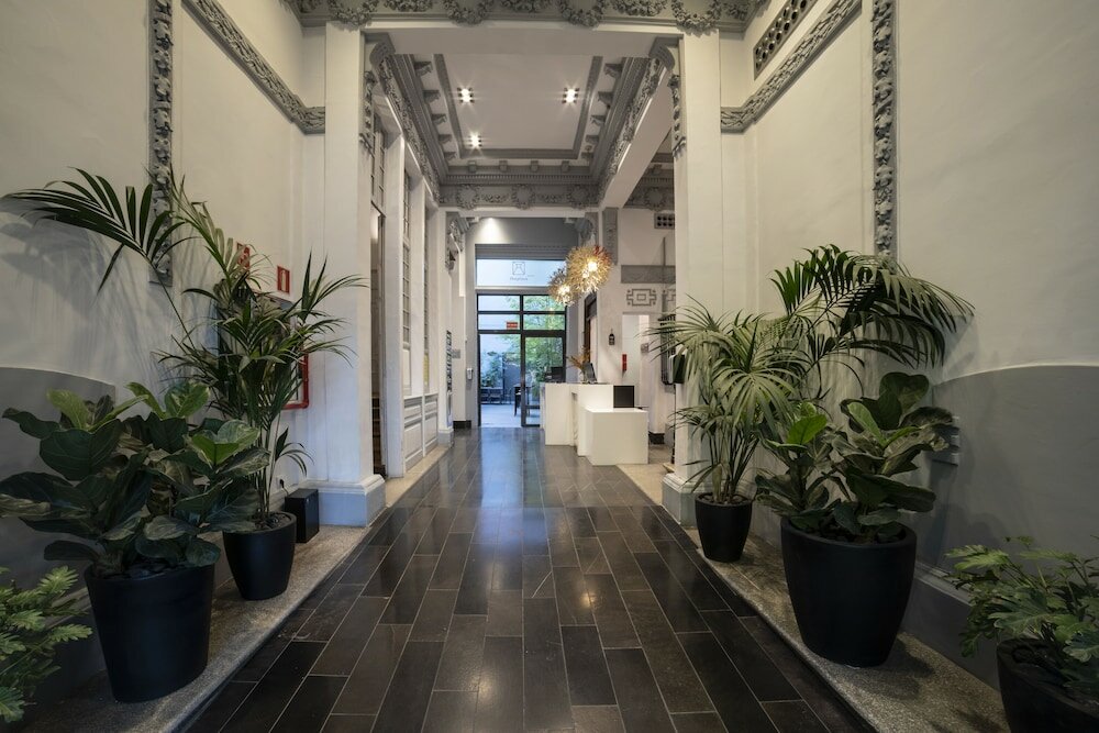 Фото Petit Palace Santa Bárbara