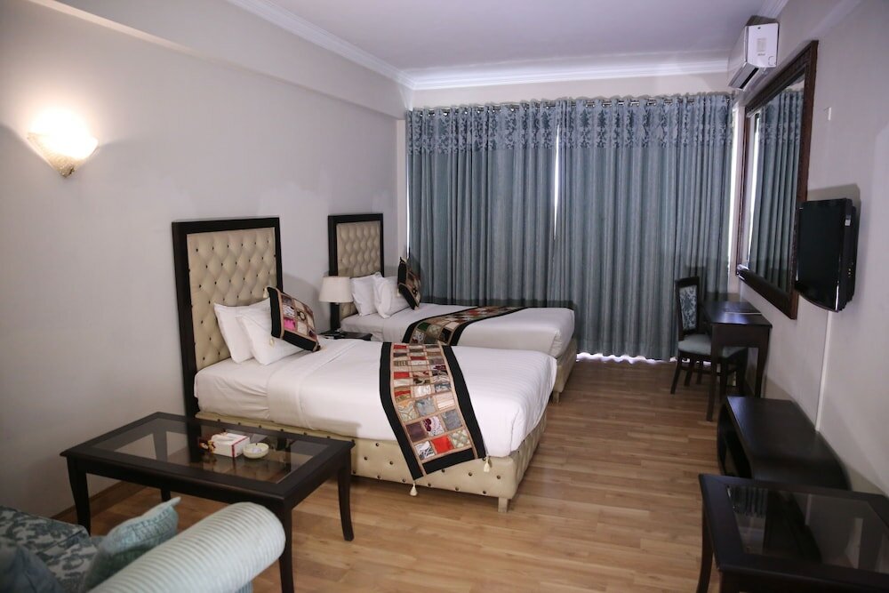 Фото Hotel de Papae