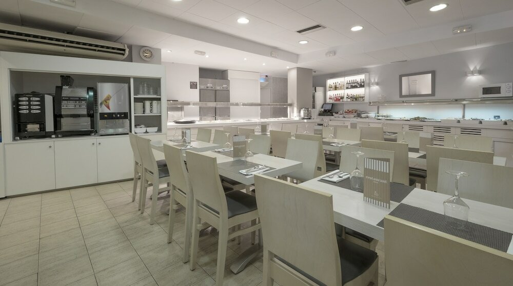 Фото Hotel Rosamar Maxim