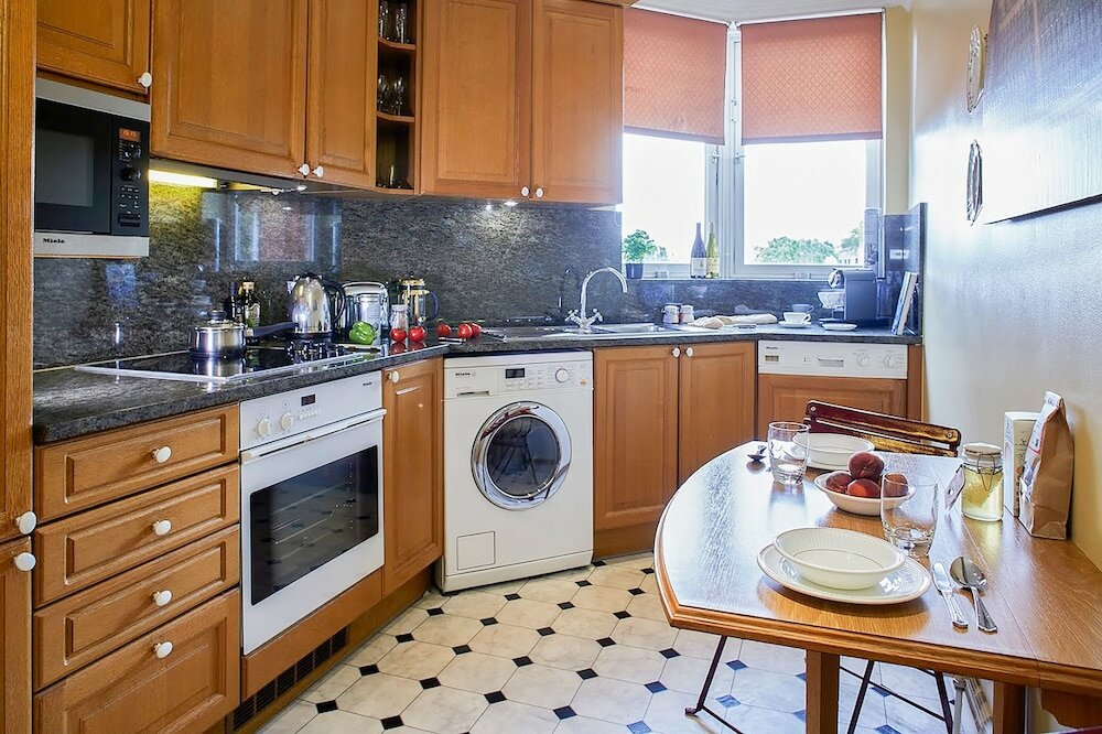 Фото Cheval Thorney Court