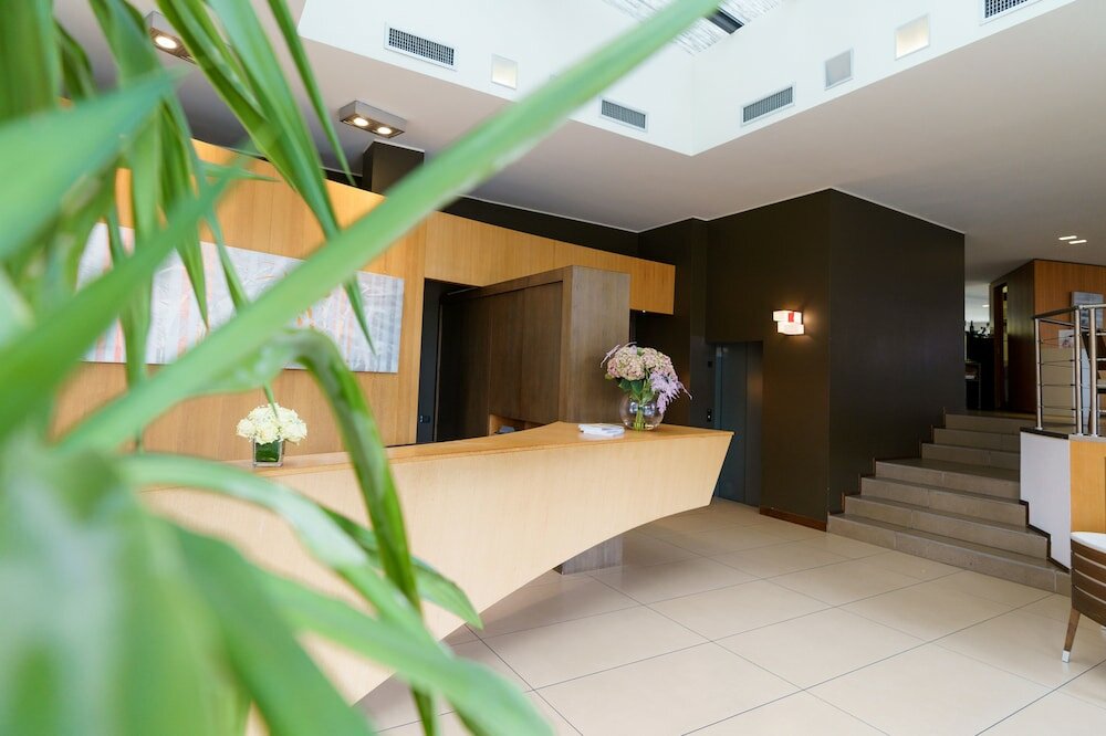 Фото Red S Redaelli Hotel