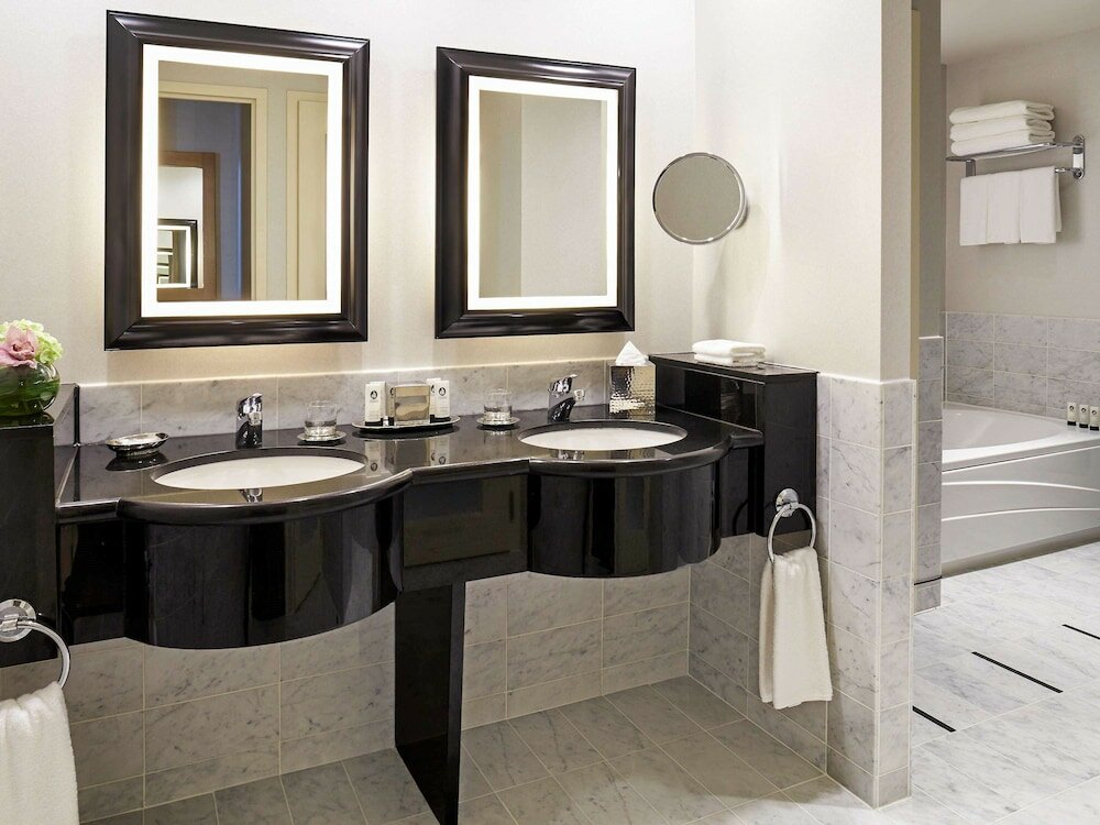 Фото Sofitel Montreal Golden Mile